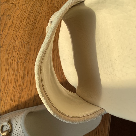 Gucci Suede Slides - Picture 5 of 5